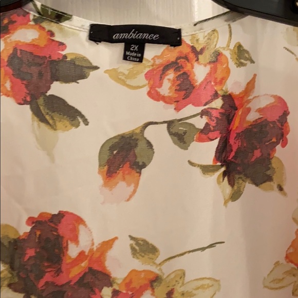 Ambiance-  - Kimono. NWOT - Picture 2 of 3